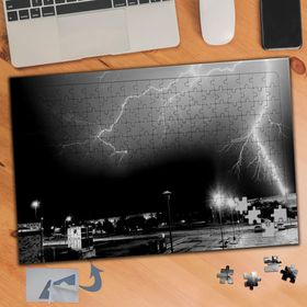 526 Siyah Beyaz Yıldırım Çarpması 240 Parça Puzzle Yapboz Tablo