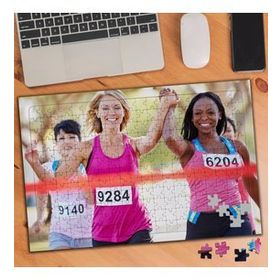 52883624 Maraton Koşusu Dostluğu 240 Parça Puzzle Yapboz