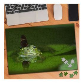 540812 Burnuna Kelebek Konan Kurbağa 240 Parça Puzzle Yapboz