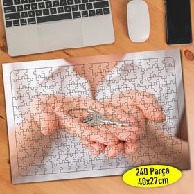 54543942 Emlakçılık Sektörü İş Dünyası 240 Parça Puzzle Yapboz