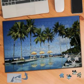 550 Havuz Kenarında Palmiyeler 240 Parça Puzzle Yapboz Tablo