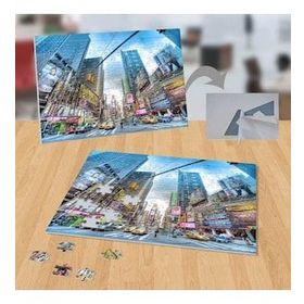 5610748 Reklamlı Binalar Şehir Meydanı 99 Parça Puzzle Yapboz