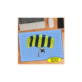 5689 Paraşütle Gökyüzünde Süzülen İnsan 240 Parça Puzzle Yapboz