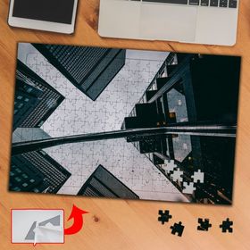 572B Aşağıdan Binalar Ve Gökyüzü 240 Parça Puzzle Yapboz Tablo