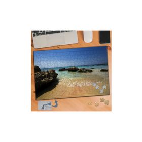 584 Kumsalda Kayalıklar Ve Deniz 240 Parça Puzzle Yapboz Tablo