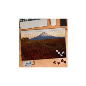 586 Çimenlerin Ardında Karlı Dağ 240 Parça Puzzle Yapboz Tablo