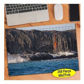 64456256 Denize Dökülen Yanardağ Lavları 240 Parça Puzzle Yapboz