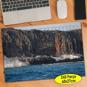 64456256 Denize Dökülen Yanardağ Lavları 240 Parça Puzzle Yapboz
