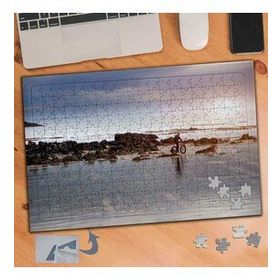 673 Deniz Kenarında Bisiklet Sürme 240 Parça Puzzle Yapboz Tablo