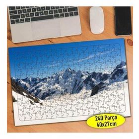 68190450 Kış Mevsimi Karlı Dağ Manzarası 240 Parça Puzzle Yapboz