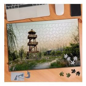 690 Ahşaptan Yapılan Katlı Kulübe 240 Parça Puzzle Yapboz Tablo