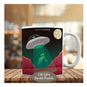699 Ufo Uçan Daireye Işınlanan Komik Uzaylı Kupa Bardak