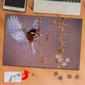 706B6 Çiçekteki Arı Kuşu Hayvan 240 Parça Puzzle Yapboz Tablo