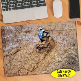 73792951 Zorlu Parkurda ATV ile Safari 240 Parça Puzzle Yapboz