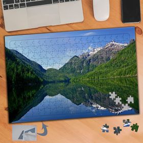739 Göl Çevresinde Yeşil Vadiler 240 Parça Puzzle Yapboz Tablo