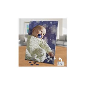74609 Gülümseyen Şirin Bebek 240 Parça Puzzle Yapboz