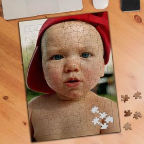 74614 Mavi Gözlü Sarışın Bebek 240 Parça Puzzle Yapboz