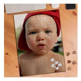 74614 Mavi Gözlü Sarışın Bebek 240 Parça Puzzle Yapboz