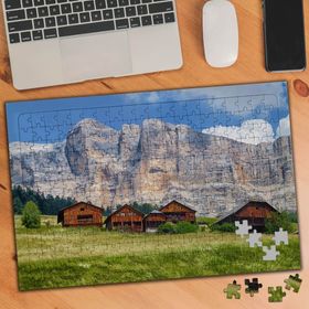 74672 Ahşap Evler ve Dev Dağlar 240 Parça Puzzle Yapboz