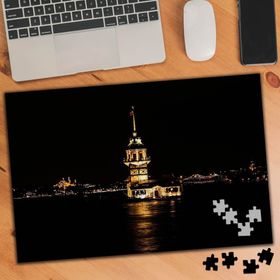 74747 Siyah Gecede Nazlı Kız Kulesi 240 Parça Puzzle Yapboz