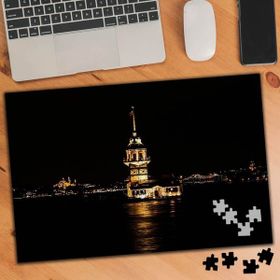 74747 Siyah Gecede Nazlı Kız Kulesi 240 Parça Puzzle Yapboz
