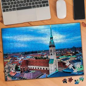 74756 Evler ve Saat Kulesi 240 Parça Puzzle Yapboz