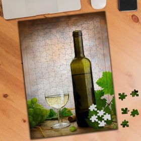 74800 Beyaz Üzüm Şarap Şişesi Fotoğrafı 240 Parça Puzzle Yapboz