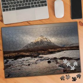 74856 Bulutlu Hava Karlı Dağ Manzarası 240 Parça Puzzle Yapboz