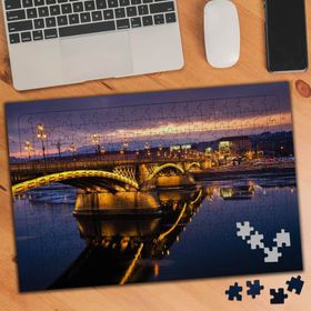 74945 Demir Köprünün Denize Yansıması 240 Parça Puzzle Yapboz