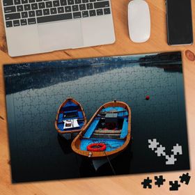 74982 Deniz Kenarında İki Sandal 240 Parça Puzzle Yapboz