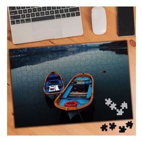 74982 Deniz Kenarında İki Sandal 240 Parça Puzzle Yapboz