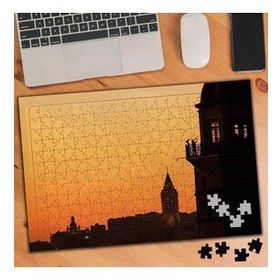 74986 Galata ve Kız Kulesi İstanbul 240 Parça Puzzle Yapboz