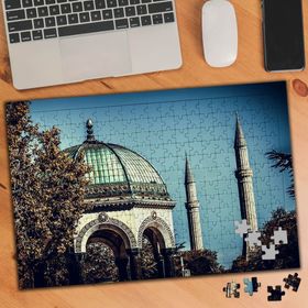 74992 İstanbulda Cami Minareleri 240 Parça Puzzle Yapboz