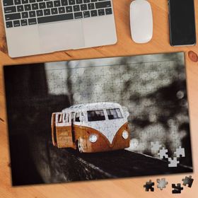 74995 Kapıları Açık Minyatür Minibüs 240 Parça Puzzle Yapboz