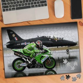 75099 Askeri Uçak ve Motorsiklet Yarışı 240 Parça Puzzle Yapboz