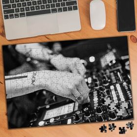75434 Dj Turntable Mixer Dijital Makine 240 Parça Puzzle Yapboz