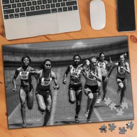 75457 Koşu Maratonunda Kadın Sporcular 240 Parça Puzzle Yapboz