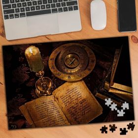76459 Mum Işığında Pusula ve Kitaplar 240 Parça Puzzle Yapboz