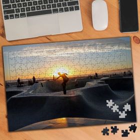 7799 Kaykay Yapan Çocuklar 240 Parça Puzzle Yapboz