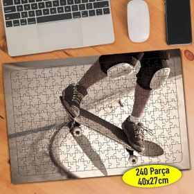 79322983 Kaykay Süren Sporcu Ayaklar 240 Parça Puzzle Yapboz