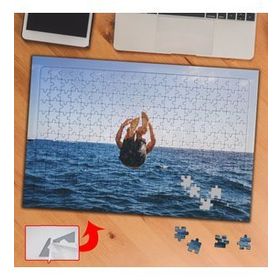 79527 Denize Atlayan Adam Tatil 240 Parça Puzzle Yapboz Tablo