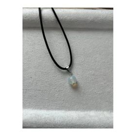 8 mm Opal Taşı İp Deri Kolye
