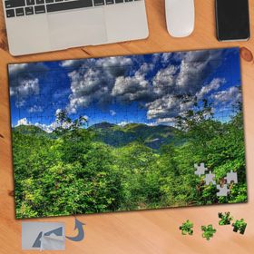 806 Gökyüzü Altında Yeşil Ağaçlar 240 Parça Puzzle Yapboz Tablo