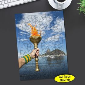 83995181 Denize Karşı Meşaleli İnsan 240 Parça Puzzle Yapboz