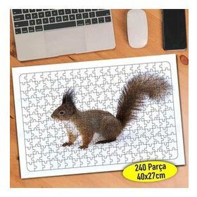 8560 Karlı Kış Mevsiminde Sevimli Sincap 240 Parça Puzzle Yapboz