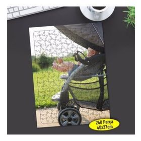 86761019 Parkta Bebek Arabası 240 Parça Puzzle Yapboz