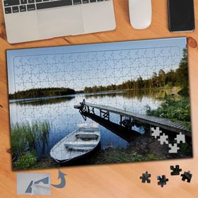 886 Kıyıdaki Sandal Göl Manzarası 240 Parça Puzzle Yapboz Tablo