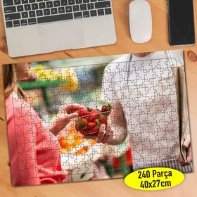 88753863 Organik Gıda Pazarı Çilek 240 Parça Puzzle Yapboz
