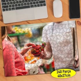 88753863 Organik Gıda Pazarı Çilek 240 Parça Puzzle Yapboz