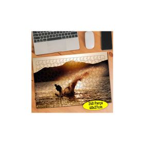 9078270 Denizde Sörf Yapan Sporcu 240 Parça Puzzle Yapboz
